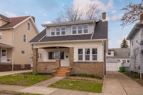 4940 E 106th St, Garfield Heights, OH 44125