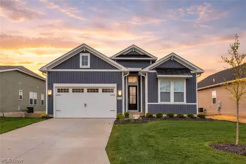 8848 Franklin St NW, Massillon, OH 44646