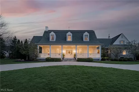 4165 Fox Meadow Dr, Medina, OH 44256