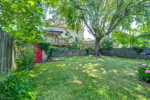 1089 Dayton St, Akron, OH 44310 photo 29