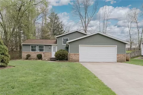 10220 Belmeadow Dr, Twinsburg, OH 44087