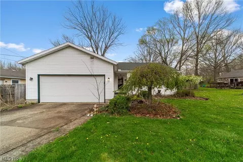 3869 Dayton Ave, Lorain, OH 44052
