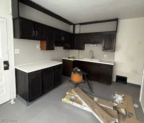 1836 E 33rd St, Lorain, OH 44055 photo 6