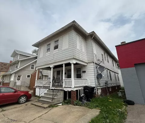622 Middle Ave, Elyria, OH 44035