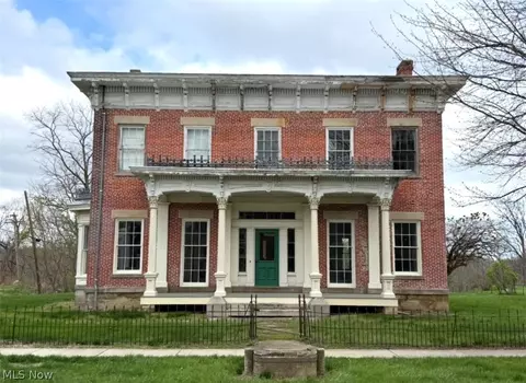 1 E Front St, Milan, OH 44846