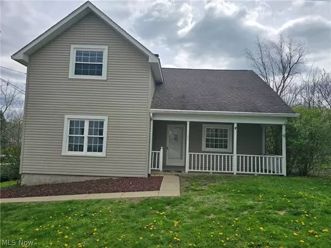 302 S Butler St, Baltic, OH 43804