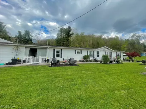 7160 State Route 60, Lowell, OH 45744