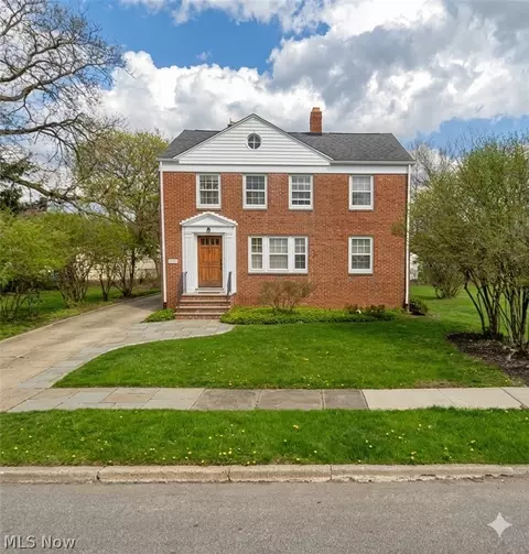 3397 Westbury Rd, Shaker Heights, OH 44120