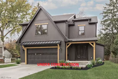 514 Kenilworth Rd, Bay Village, OH 44140