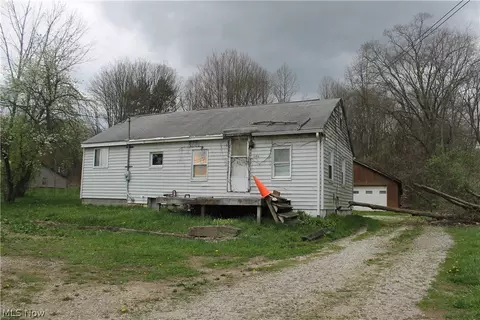 11481 State Route 44, Mantua, OH 44255