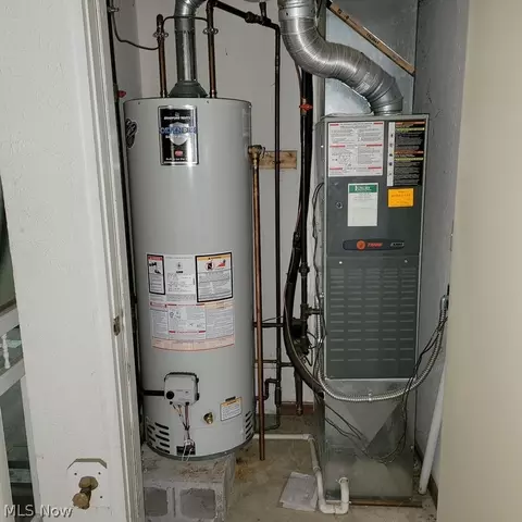 Other - 302 W W Gln, Elyria, OH 44035 photo 6 of 8