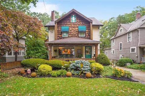 817 Weber Ave, Akron, OH 44303