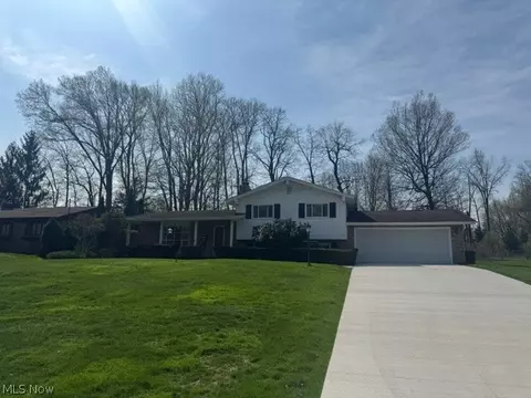 525 Brookpark, Canfield, OH 44406