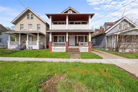 3426 W 65th St, Cleveland, OH 44102