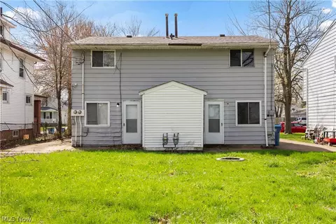 Exterior - 1627 E 33rd St, Lorain, OH 44055 photo 4 of 6