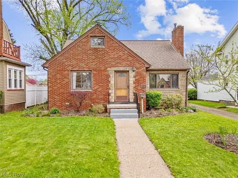 222 Montrose Ave NW, Canton, OH 44708