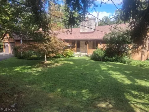 10200 Mayfield Rd, Chesterland, OH 44026