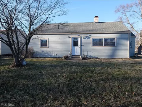 652 Ohio Ave, Mcdonald, OH 44437