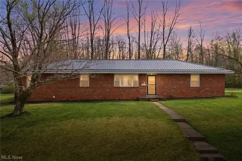 474 Brenda Dr, Mansfield, OH 44907