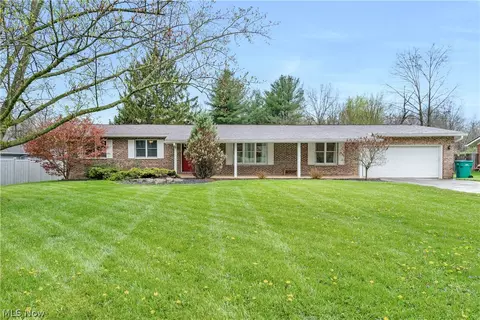 7130 Mill Creek Blvd, Youngstown, OH 44512