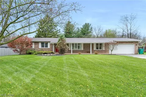 7130 Mill Creek Blvd, Youngstown, OH 44512