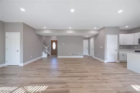 1738 E 298th St, Wickliffe, OH 44092 photo 11