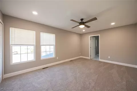 1738 E 298th St, Wickliffe, OH 44092 photo 18
