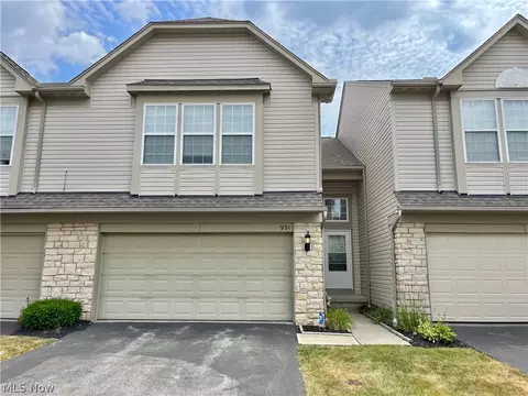 991 Croghan Way, Akron, OH 44321