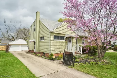 13203 Woodward Blvd, Garfield Heights, OH 44125