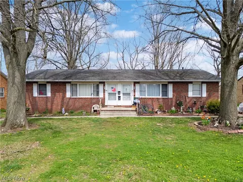 741-743 Skylark Ave, Wooster, OH 44691