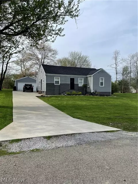 4554 Smith Stewart Rd, Vienna, OH 44473