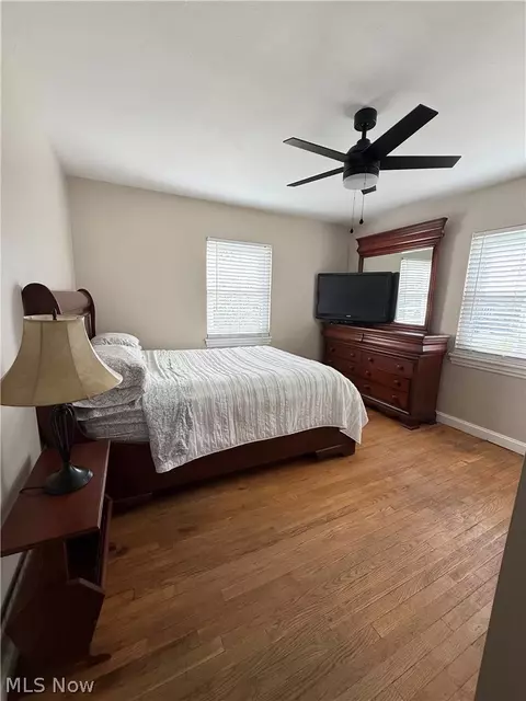 Bedroom - 809 33rd St, Vienna, WV 26105 photo 1 of 3