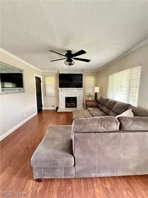Other - 809 33rd St, Vienna, WV 26105 photo 2 of 6