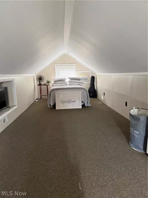 Bedroom - 809 33rd St, Vienna, WV 26105 photo 3 of 3