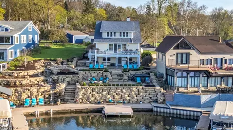 441 Dorwil Dr, Akron, OH 44319