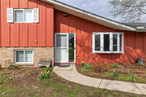 3900 Case Rd, Avon, OH 44011 photo 2