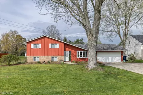 3900 Case Rd, Avon, OH 44011