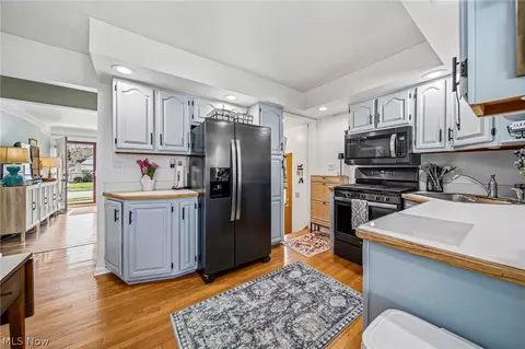 Kitchen - 1714 E 294th St, Wickliffe, OH 44092 photo 1 of 2