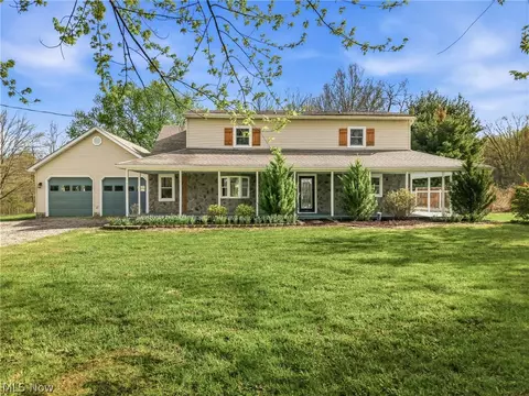 13836 Ellsworth Rd, Berlin Center, OH 44401