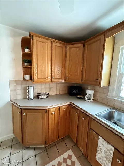 Kitchen - 54 Melbourne Ave, Boardman, OH 44512 photo 1 of 3