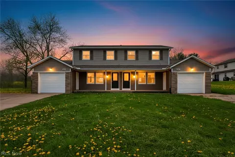 2427 Haverhill Rd, Twinsburg, OH 44087