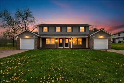 2427 Haverhill Rd, Twinsburg, OH 44087