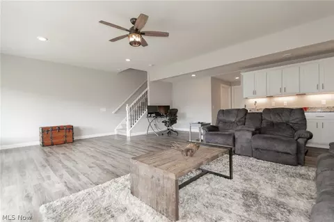Living - 181 Larimar Dr, Willowick, OH 44095 photo 3 of 4