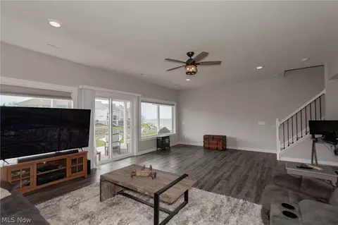Living - 181 Larimar Dr, Willowick, OH 44095 photo 1 of 4