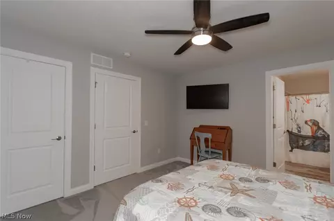 Bedroom - 181 Larimar Dr, Willowick, OH 44095 photo 3 of 4