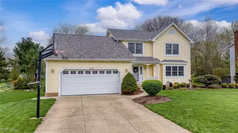 5330 Young Rd, Stow, OH 44224