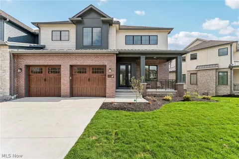 2405 Edgewood Trce, Pepper Pike, OH 44124