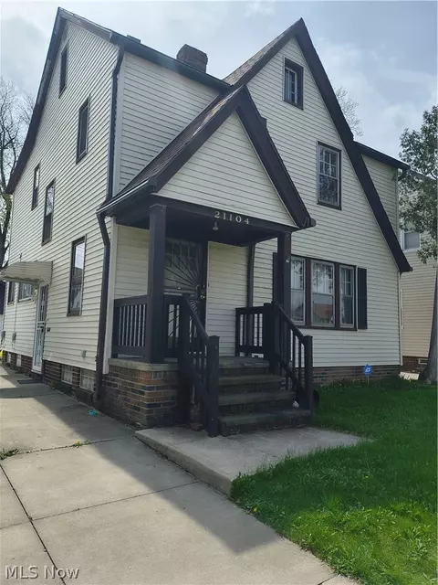 21104 Clare Ave, Maple Heights, OH 44137