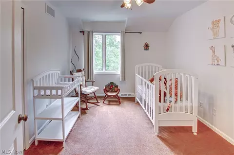 Bedroom - 77 Carr Rd, Hinckley, OH 44233 photo 6 of 8