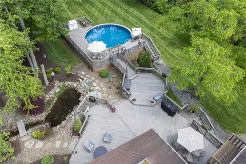 Exterior - 77 Carr Rd, Hinckley, OH 44233 photo 7 of 7
